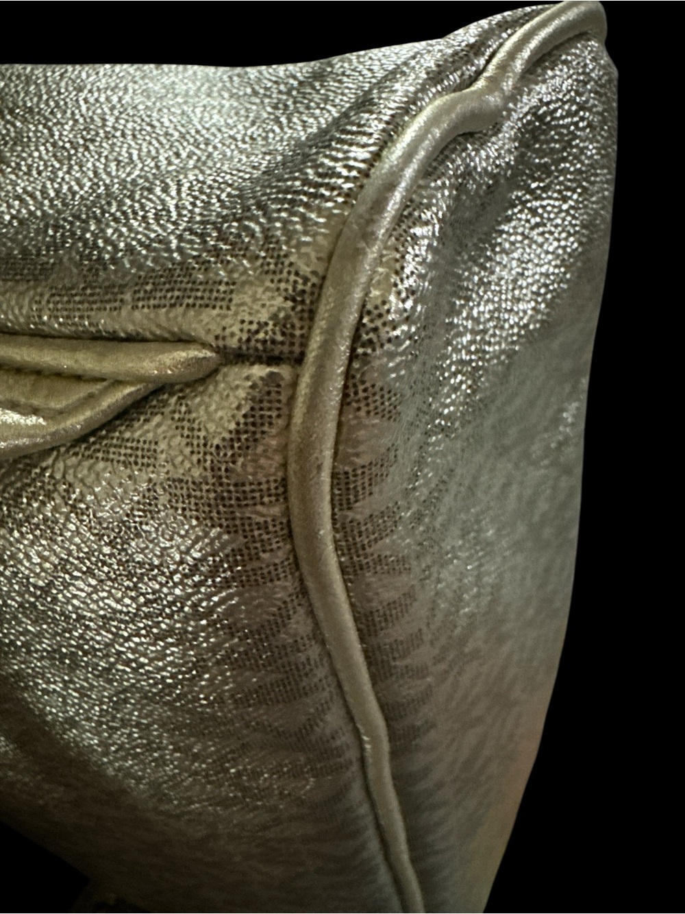 Michael Kors Metallic Gold Medium Backpack Gold hardware (2 c/o bottom pipe) - Picture 5 of 17